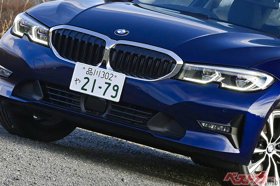 国産並みに安い230万円から!! カッコいいワゴンのBMW 3シリーズ
