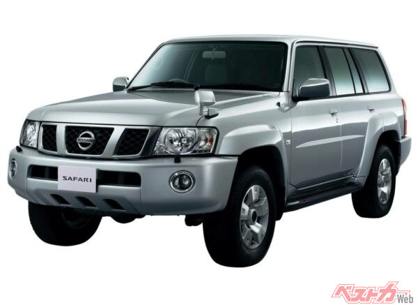 3代目のY61型のサファリは1997年に販売開始し2007年夏に販売終了となった