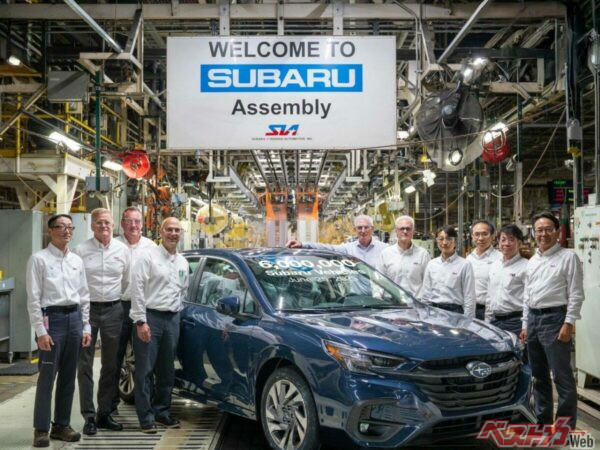 600万台目の車両となる2025年型スバル レガシィ リミテッド