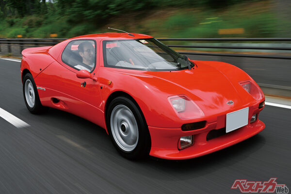 デザイナーはF1マシンのロータスT100などをデザインしたマーチン・オグリビー氏で、開発時の車両名は「LIMIT（リミット）」だったという。この車両はプロトタイプとして世界で一台だけ製作されたものだ