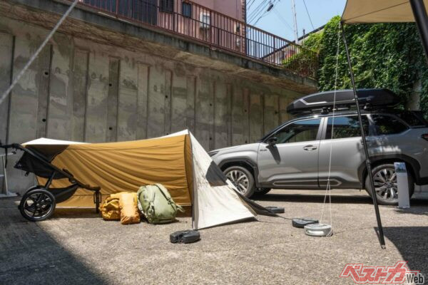 スバルディーラーでも購入可能なTHULEのキャリア。国産メーカーの中でもその親和性はかなり高い