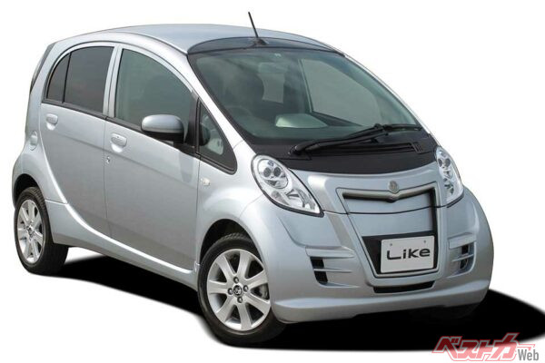 ベースはi-MiEV。後半のモデルではi-MiEVに準じ、廉価版のMグレードと標準のGグレードを設定