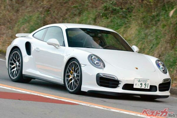 911ターボS(価格:2539万円)