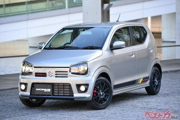 2015年12月に登場アルトワークス。アルトとしては8代目だが、アルトワークスとしては5代目に当たる