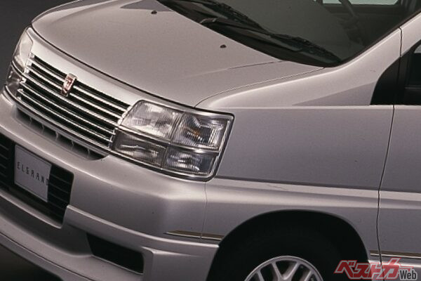 日産 新型エルグランドの注目度高すぎ!!　だけど初代エルグランドの功績が本当にスゴかった！