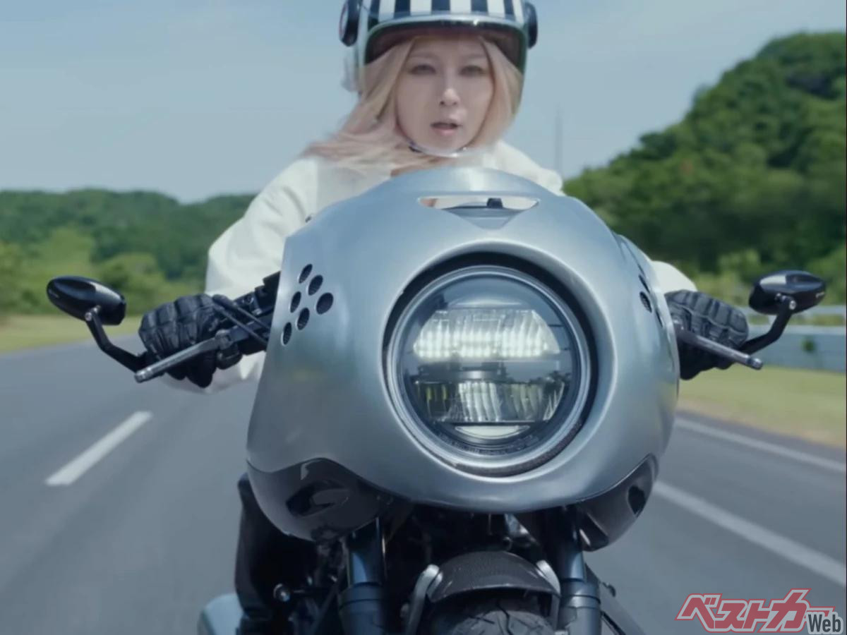 BUZZNIRVANA椎名林檎 椎名林檎の新曲MVにカフェスタイルのハイネスCB350が登場！ ASK