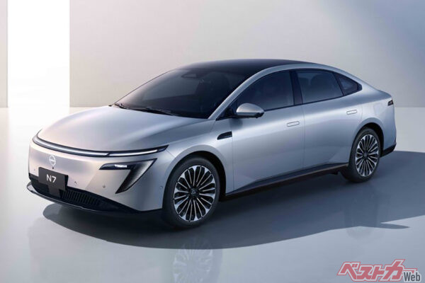 日産の中国合弁会社である東風日産が中国で発売した新型BEVセダンの日産 N7