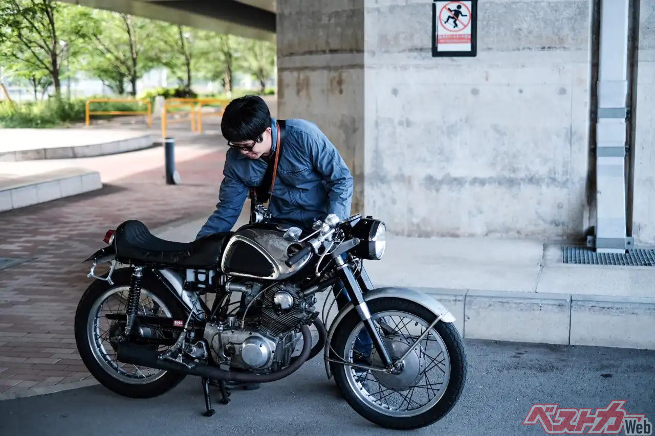 当時物　HONDA CB72 CLUBMAN Legendary Honda CB72 returns to Suzuka after six decades for