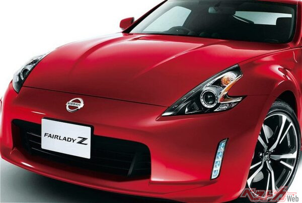 Z34型フェアレディZの6MTが買い時!!　絶滅危惧の大排気量NAスポーツが160万円～なら悩まずにはおれん!!!