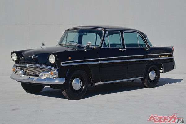 初代(ALSI):1957~1963年 累計販売台数:3万7000台