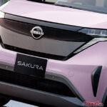 たったの180kmしか走らないBEVがブレイク!!　日本人の需要にドハマりした「日産 サクラ」コスパはどうなの？