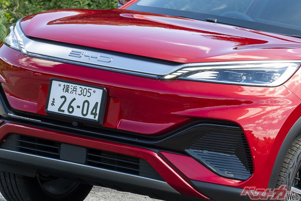 クルマがカラオケボックスに!? BYDの車内エンタメが充実しすぎてた