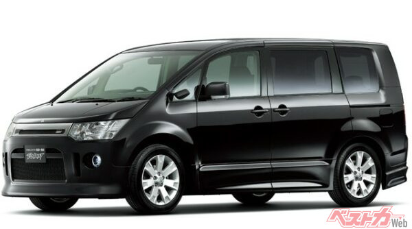 エアロ仕様のデリカD:5ローデスト