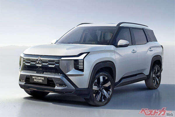 新たな世界戦略車として送り出される「デスティネーター（DESTINATOR）」。フロントマスクには「ダイナミックシールド」を採用