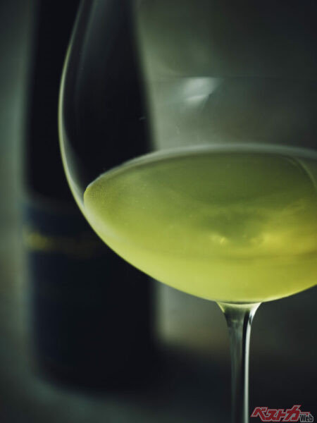 “風にそよぐ緑と木々の香り、芳しい根や土の香り、そしてどこかで可憐に咲く花の香り”を表現したブレンド