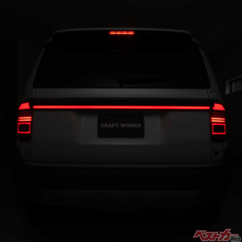 ランクル250専用の洗練ドレスアップパーツ登場！ CRAFTWORKS一文字LED