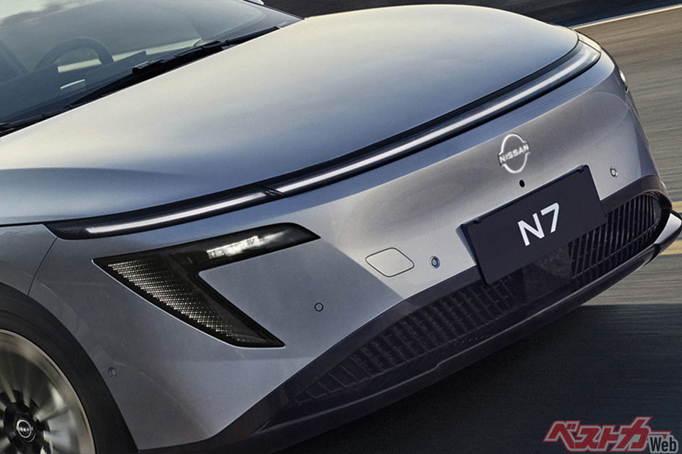 中国で爆ウレ必至!? 約240万円は安すぎでは?? Dセグメントの新型「日産