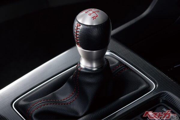 すでに免許を持っている古参MTファンに影響はないが､若いMTファンが減りそうで心配だ