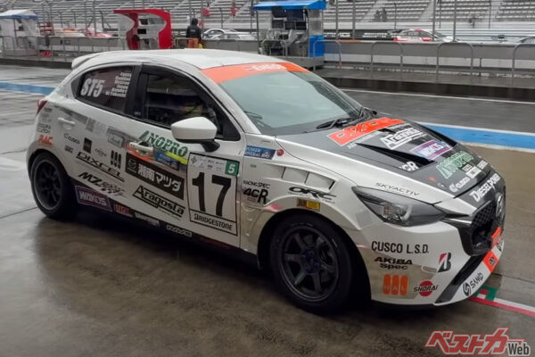 今回ドライブすることとなったST-5Fクラス17号車 DXLアラゴスタNOPRO☆MAZDA2