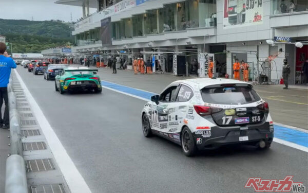 クラスが多い分、さまざまなクルマが混走するおもしろさがある