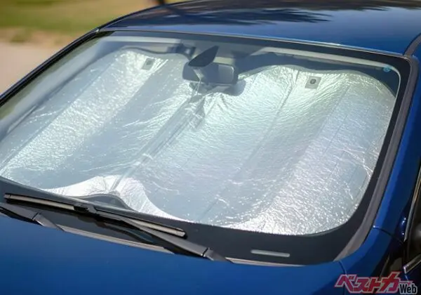 乗った後の車内の冷え方が違う!!　できれば全窓型が最強!?　サンシェードの効果って一体ナニ!?