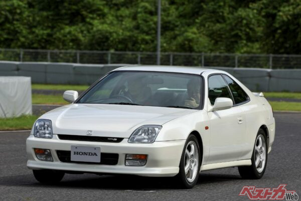 従来のコンセプトである「スペシャリティクーペ」へやや回帰が見られた5代目プレリュード。いっぽうで「Type S」というスポーツグレードも用意された