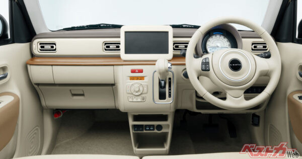 ハイブリッドXのインパネ