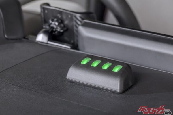 この充電インジケーターがあれば充電待ちでもすっと見れる