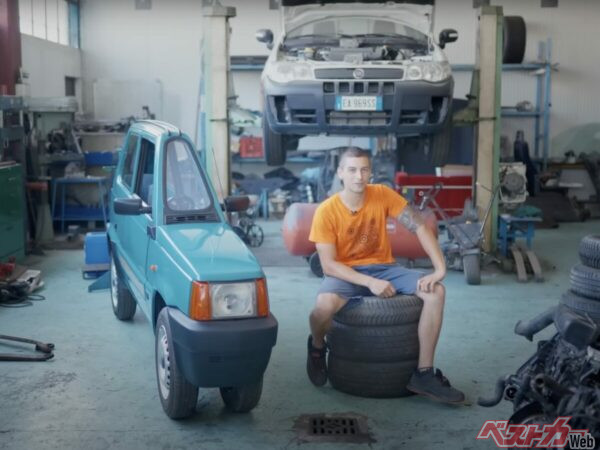 YOUTUBEでもその姿を公開し話題になったアンドレア・マラッツィ氏。このパンダの姿はさすがに笑わずにはいられない。