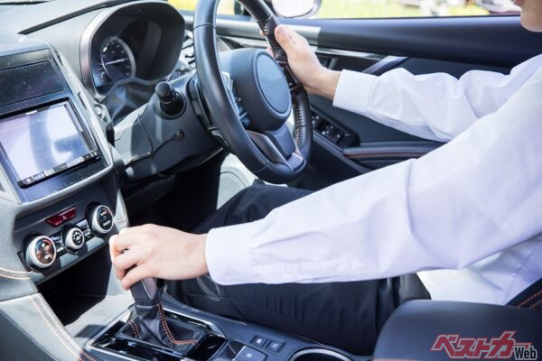 クルマに嫌われる乗り方してませんか?　乗るたびにクルマを傷めつける4つの悪習