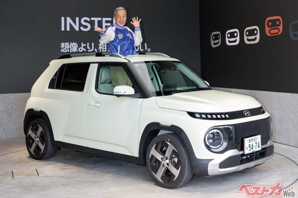 小さいながらも「カッコかわいいデザイン」を実現しているインスター。補助金を使えば200万円ちょっとで買える（カジュアルグレード）安さも嬉しい！