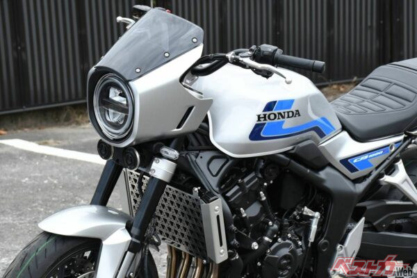 ビキニカウル付き「SE」が来たッ！ ホンダCB1000Fコンセプトの上級グレードが鈴鹿に登場