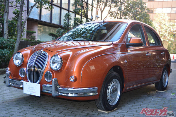 3代目ミツオカ ビュート（2012年登場）1993年誕生の初代以来変わらぬ「ジャガーMk2」をイメージさせるクラシカルな外装