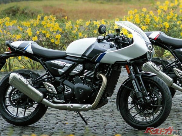 トライアンフ「スラクストン400」発表！ ロケットカウル装備のピュアカフェレーサーが普通二輪クラスに登場