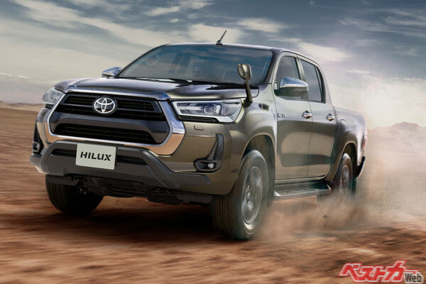 トヨタハイラックス（8代目、2017年登場）。2017年に日本に導入されたハイラックスの新車は2024年10月に販売休止。ボディサイズは全長5340×全幅1855×全高1800mm