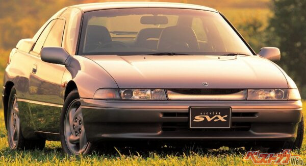 4速ATとAWDを組み合わせたEG33フラット6エンジンは、豊かなトルクとNAらしいレスポンスが魅力のGTカーであった