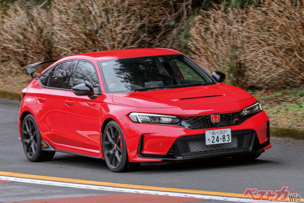 1点差で2位になったシビックタイプR。可変サスで本気の走りから普段使いまでカバーできる