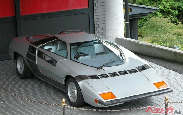 スペックは一流、人気は三流!?　大コケしたスーパーカーの悲劇