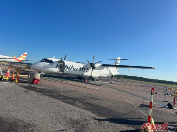 エストニアと日本の時差は6時間。フライト時間もどう頑張っても半日はかかる