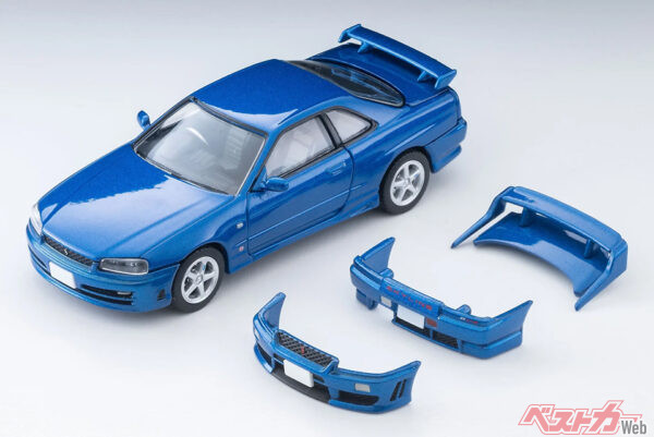 トミカリミテッド初となるカスタムギミックあり!! 机の上の