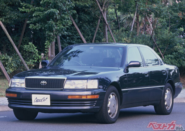 初代レクサス LSとはつまり初代セルシオのこと。なお1989年は昭和64年～平成元年に当たる