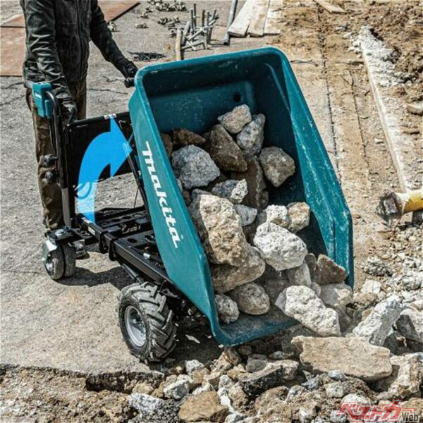 ダンプバケット仕様のCU602D。人生で一度も出番はないがほしい！