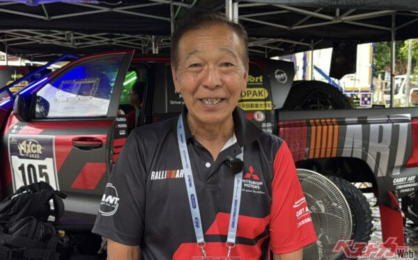 増岡総監督の満面の笑み!! おめでどうございます!!!!