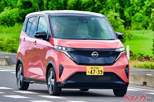 第1位は日産 サクラ。チョイ乗りの使い勝手のよさで日本のBEVで3年連続ベストセラー