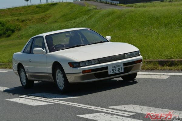 プレリュード対抗馬最右翼S13シルビア。『ナニワトモアレ』(講談社)の主人公も最初はモテるためにS13を購入。画像はもちろんS13 Q’s