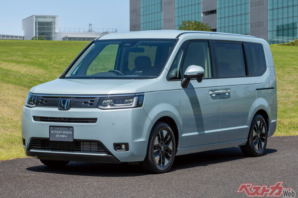ホンダ ステップワゴンはノア／ヴォクシーと同点ながら、最高得点の差で3位となった