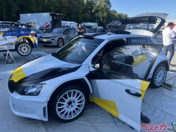 今回駆ることになるシュコダ R5