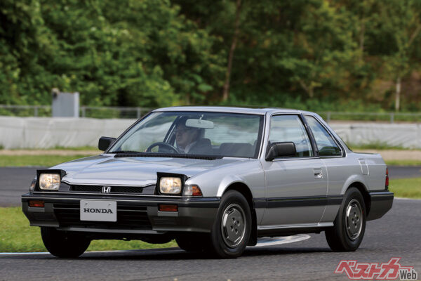 1982年11月26日発売　販売台数16万6904台　スペシャルティ度80点　4輪ABSやフロントのダブルウィッシュボーンサス、4速になったホンダマチックなど最新技術がおごられた