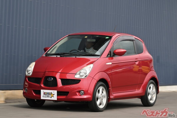 お馴染み『バクヤスオート』で2006年式、距離2.1万kmの低走行モノがたったの50万円以下。ノンターボで遅いが程度は極上！