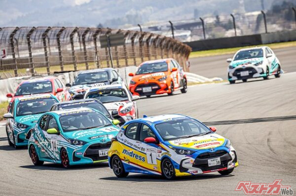 神谷選手は「考える走り」が大事と語り、ヤリスカップでは神のような走りで日本一にもなった